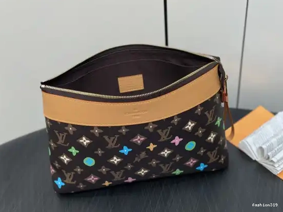 VOYAGE POCHETTE VUITTON SOUPLE-32*21*8CM LOUIS 0504